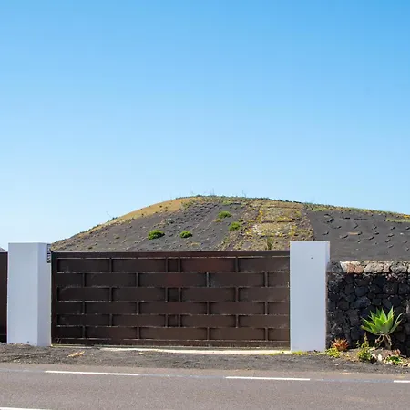 Casa Mar De Lava -escapada Activa En Masdache, Corazon De Lanzarote Tias