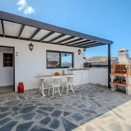 Casa Mar De Lava -escapada Activa En Masdache, Corazon De Lanzarote Apartment