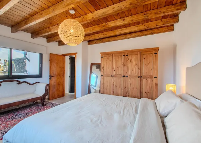 Casa Mar De Lava -escapada Activa En Masdache, Corazon De Lanzarote Tías