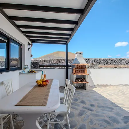 公寓 Casa Mar De Lava -escapada Activa En Masdache, Corazon De Lanzarote 蒂亚斯